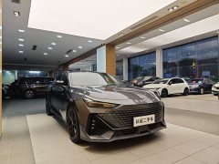 Changan UNI-V 1.5T Smart Pilot Edition - фото 4