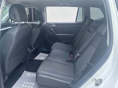 Volkswagen Tiguan L 330TSI automatic two-wheel drive comfort version - фото 7