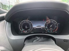 Jaguar XEL 2.0T 250PS R-DYNAMIC S aggressive sports version - фото 8