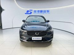 Volvo XC60 B5 four-wheel drive Zhiyuan luxury version - фото 2