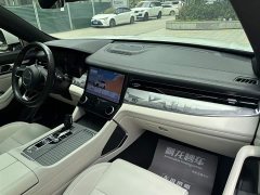Lynk & Co 09 EM-P 2021 2.0T PHEV Ultra six-seater - фото 7