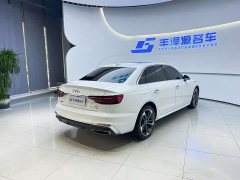 Audi A4L 40 TFSI Fashionable and Dynamic - фото 2