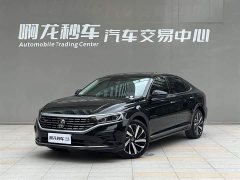 Volkswagen Passat facelift 330TSI luxury version - фото 1