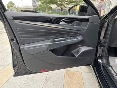 Volkswagen Passat facelift 330TSI luxury version - фото 18