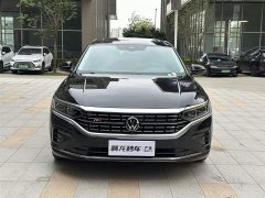 Volkswagen Passat facelift 330TSI luxury version - фото 3