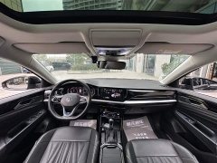 Volkswagen Passat facelift 330TSI luxury version - фото 5