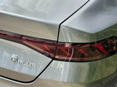 BYD Qin PLUS Honor Edition DM-i 55KM Leading Type - фото 10