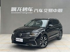 Volkswagen Tiguan L 330TSI automatic two-wheel drive R-Line version - фото 1
