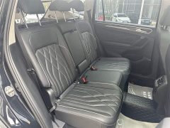 Volkswagen Tiguan L 330TSI automatic two-wheel drive R-Line version - фото 8