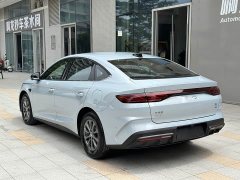 BYD Qin L DM-i smart driving version 80KM leading - фото 13