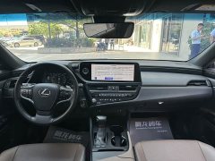 Lexus ES 2023 200 Excellence Edition - фото 10