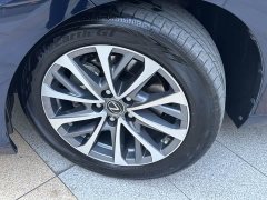Lexus ES 2023 200 Excellence Edition - фото 15
