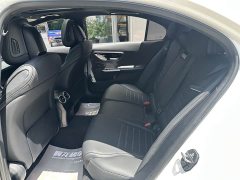 Mercedes-Benz C-Class facelift C 200 L sports version - фото 13