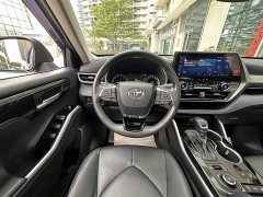 Toyota Highlander 2022 380T four-wheel drive premium version 7 seats - фото 17