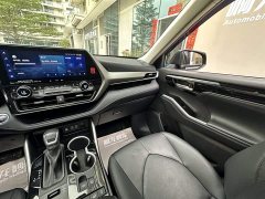 Toyota Highlander 2022 380T four-wheel drive premium version 7 seats - фото 18