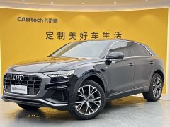 Audi Q8 2023 55 TFSI luxury and dynamic - фото 1