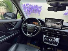 Lynk & Co Adventurer 2.0T two-wheel drive exclusive edition - фото 15