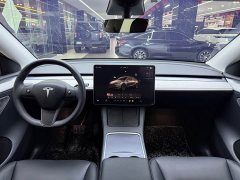Tesla Model Y 2023 long-range all-wheel drive version - фото 8
