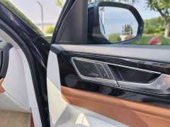 Lexus Touron 530 V6 four-wheel drive flagship version - фото 18