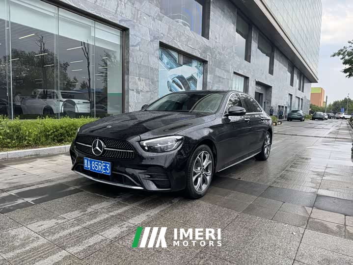Mercedes-Benz E-Class Three E 300 L Sports Luxury - автомобиль из Китая