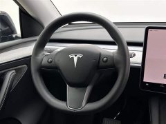Tesla Model Y rear-wheel drive version - фото 12