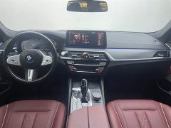 BMW 5 Series 530Li leading M sports package - фото 7