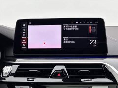 BMW 5 Series facelift 525Li M Sports Package - фото 13