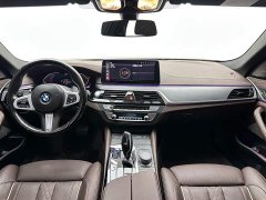 BMW 5 Series 530Li Exclusive M Sports Package - фото 10
