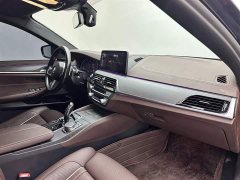 BMW 5 Series 530Li Exclusive M Sports Package - фото 11
