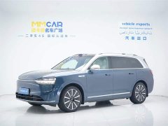 AITO M9 EREV Ultra 42kWh 6-Seater - фото 1