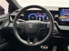 Toyota Camry Dual Engine 2.0HS Sports Edition - фото 12