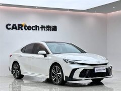 Toyota Camry Dual Engine 2.0HS Sports Edition - фото 6