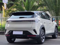 Lynk & Co 06 Renew 1.5T Halo - фото 4