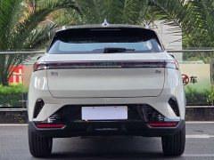 Lynk & Co 06 Renew 1.5T Halo - фото 5