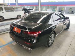 Mercedes-Benz E-Class Three E 300 L Luxury - фото 3