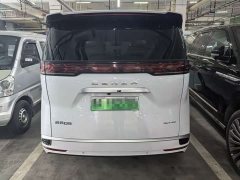Denza D9 2022 DM-i 970 four-wheel drive premium - фото 7