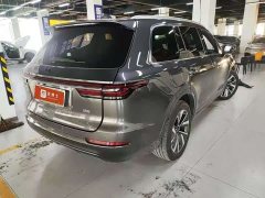 Li Auto ONE Extended-Range 6-Seater - фото 3