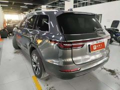 Li Auto ONE Extended-Range 6-Seater - фото 4