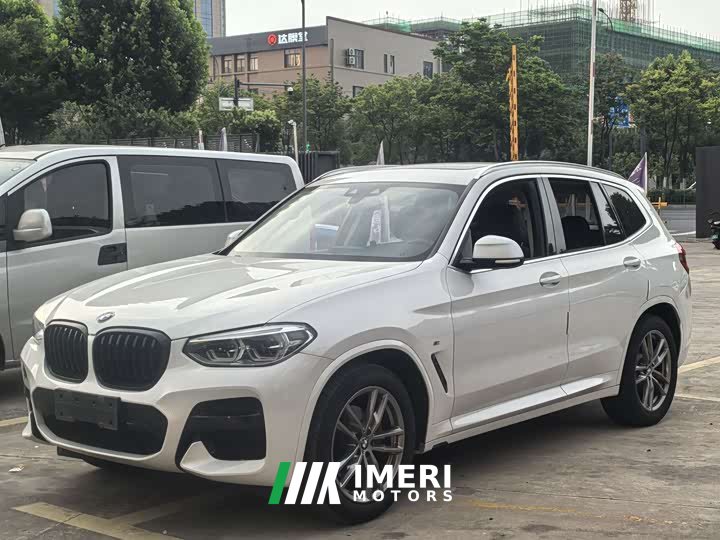 BMW X3 xDrive25i M Sports Package - автомобиль из Китая