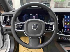Volvo S60 B4 Zhiyuan Luxury Edition - фото 12