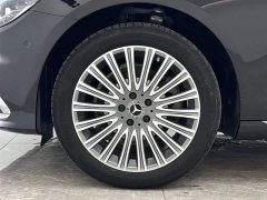 Mercedes-Benz E-Class facelift E 300 L luxury - фото 20