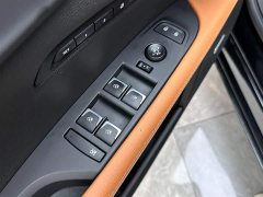 Cadillac CT6 28T luxury - фото 18