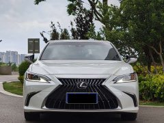 Lexus ES 2022 200 Excellence Edition - фото 2