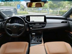 Lexus ES 2022 200 Excellence Edition - фото 9