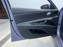 Lexus Elantra 2023 1.5L CVT LUX - фото 3