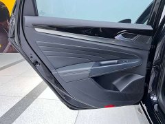 Volkswagen Passat 2023 280TSI Business Edition - фото 15