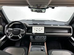 Land Rover Defender 110 P400 X-Dynamic HSE - фото 14
