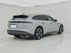 NIO ET5T 75kWh Touring - фото 6