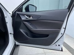 Mazda CX-4 2021 2.0L automatic two-wheel drive Blue Sky Premium Edition - фото 6