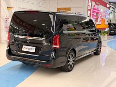 Mercedes-Benz V-Class 2022 V 260 L Long Wheelbase Luxury Edition - фото 19